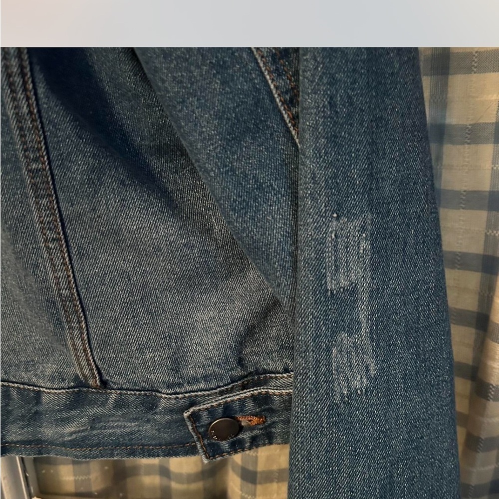 Classic Blue Denim Jacket - Picture 7 of 7